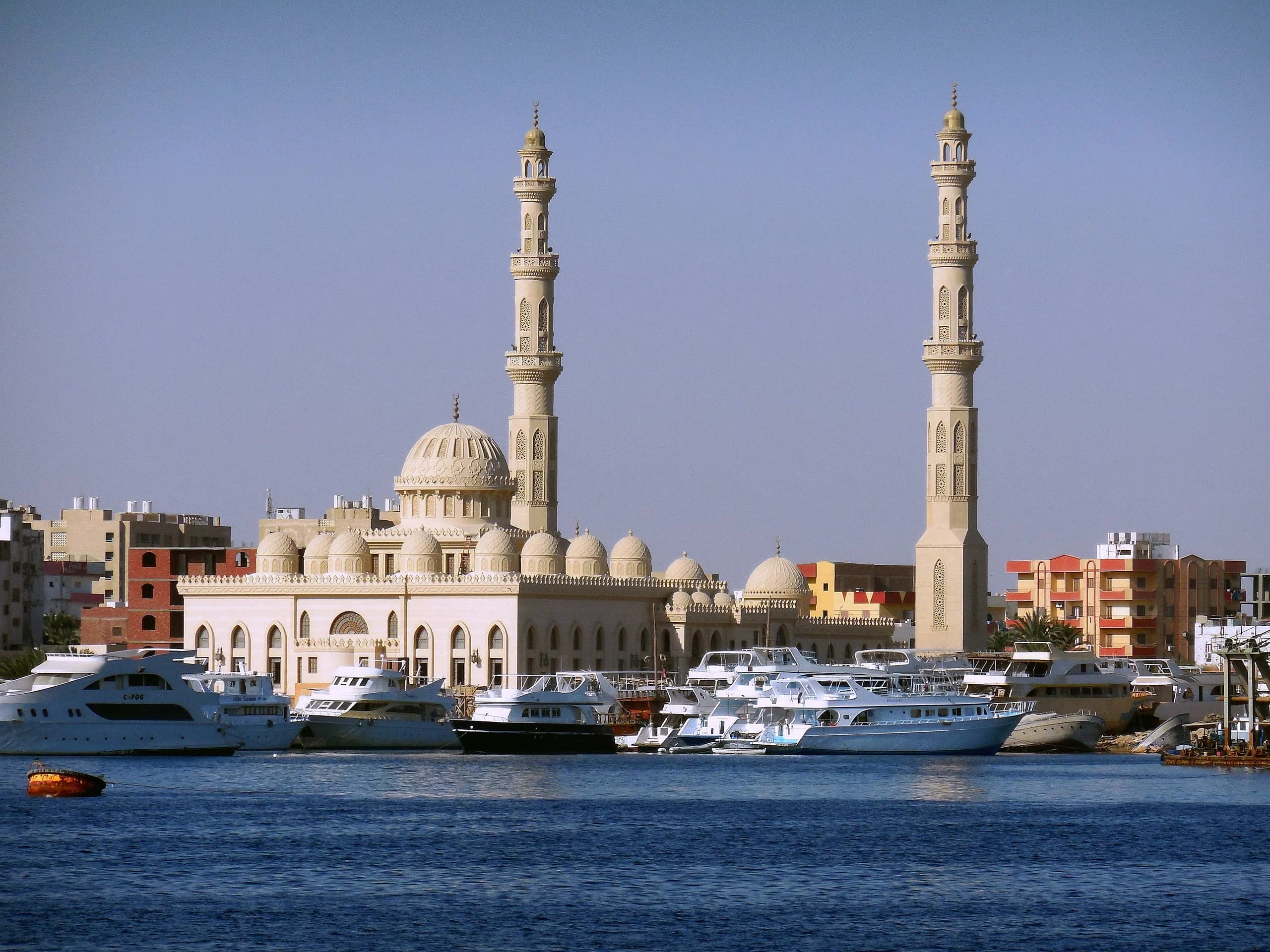 Visite de la ville des monuments d'Hurghada photo 2