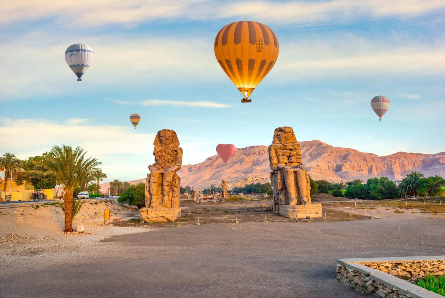 Colossi Memnon, Intours, Égypte